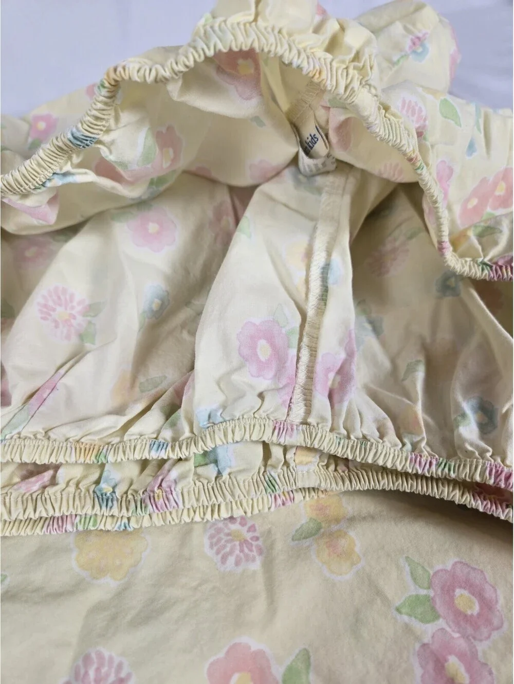 Pottery Barn Kids Yellow Flower Fitted & Flat Sheet Set Twin